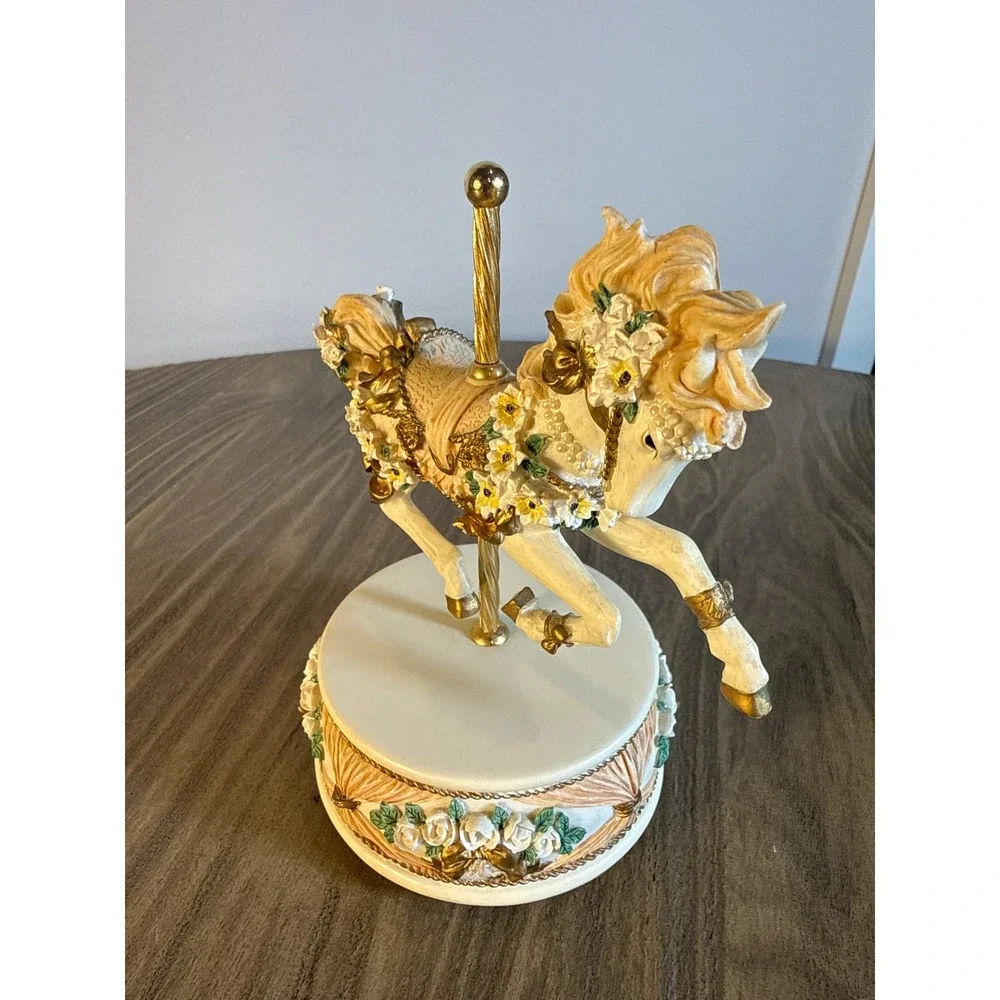VTG San Francisco Music Box Co Carousel Horse Large Figurine #640755 Cream Works